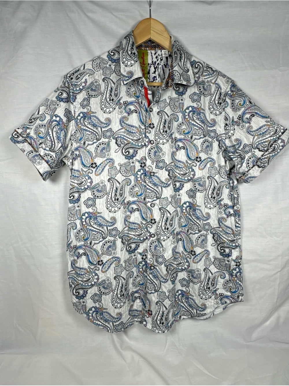 Robert Graham White Paisley Short-Sleeve Button-Down with Blue Accents